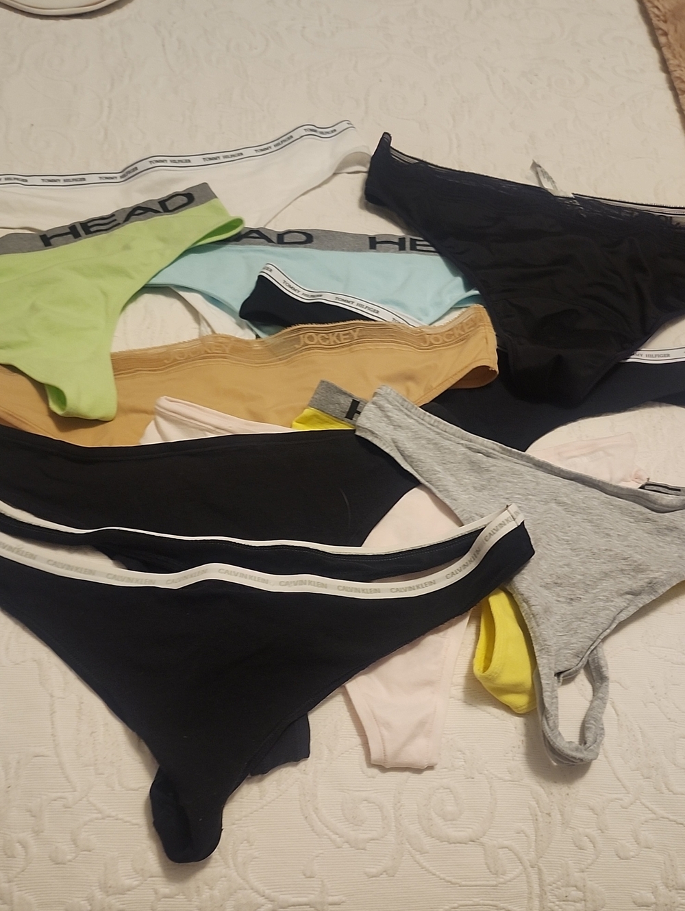 Mixed Thongs